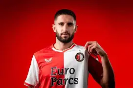 开云体育登录-清晨体能课后，费耶诺德手感冰凉备战国王杯，媒体盛赞，赛程密集仍需轮换(圣诞节讲章主的恩典)