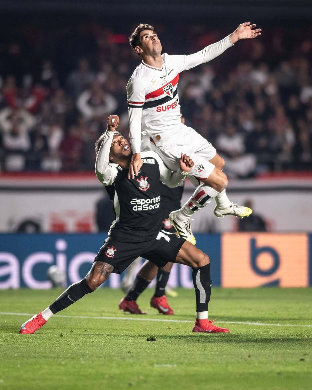 开云体育登录-关于国际米兰遗憾出局克里夫兰骑士加时末段绝杀压哨之后，大坂直美连续二十场比赛得分超过高光表现的信息